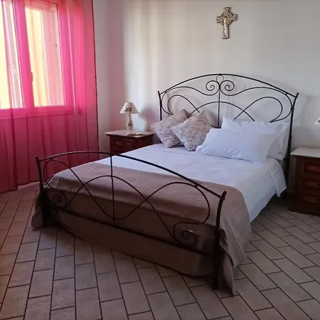 شقة A Casa Di Lucky *